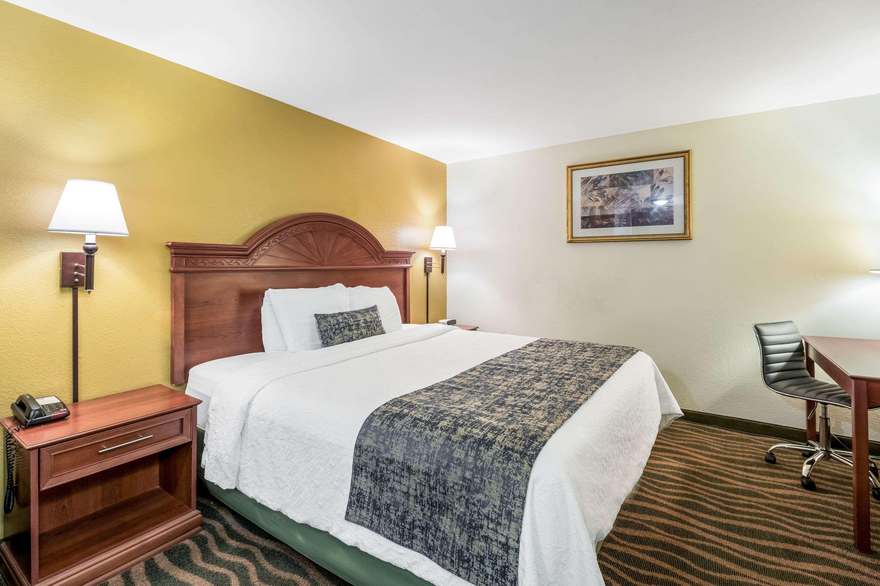 Rodeway Inn Кадіс Екстер'єр фото